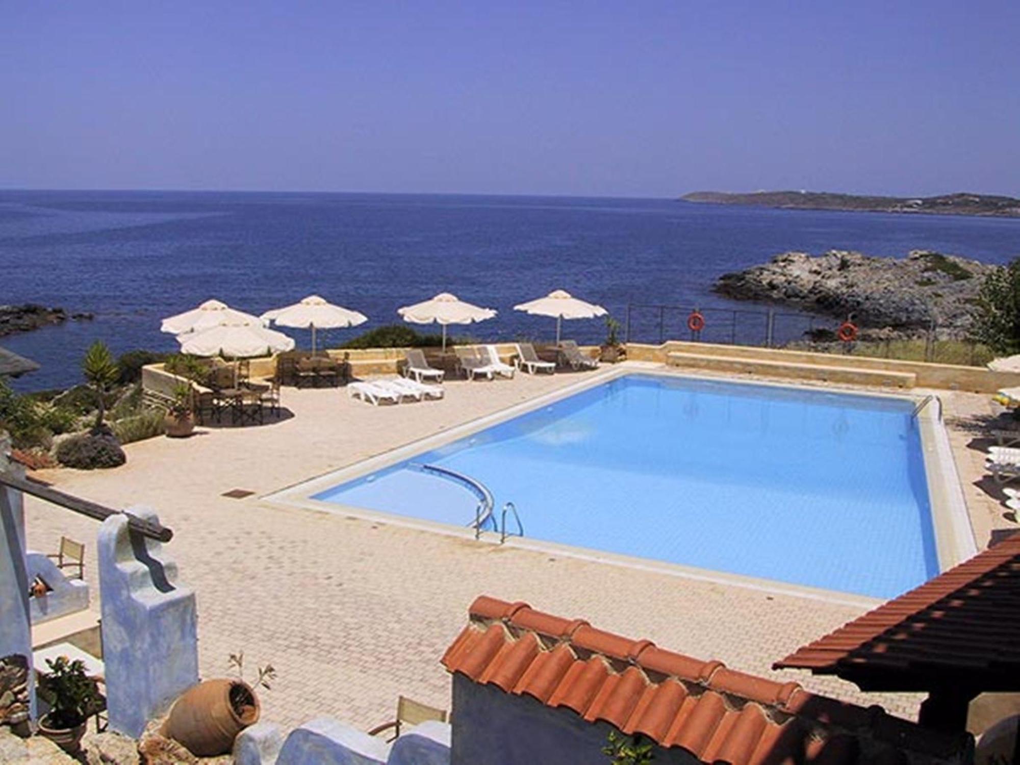 Giorgi'S Blue Apartments Kalathász Kültér fotó