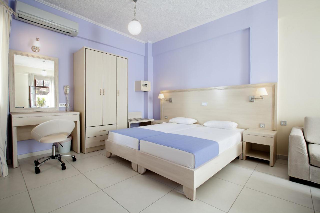 Giorgi'S Blue Apartments Kalathász Szoba fotó